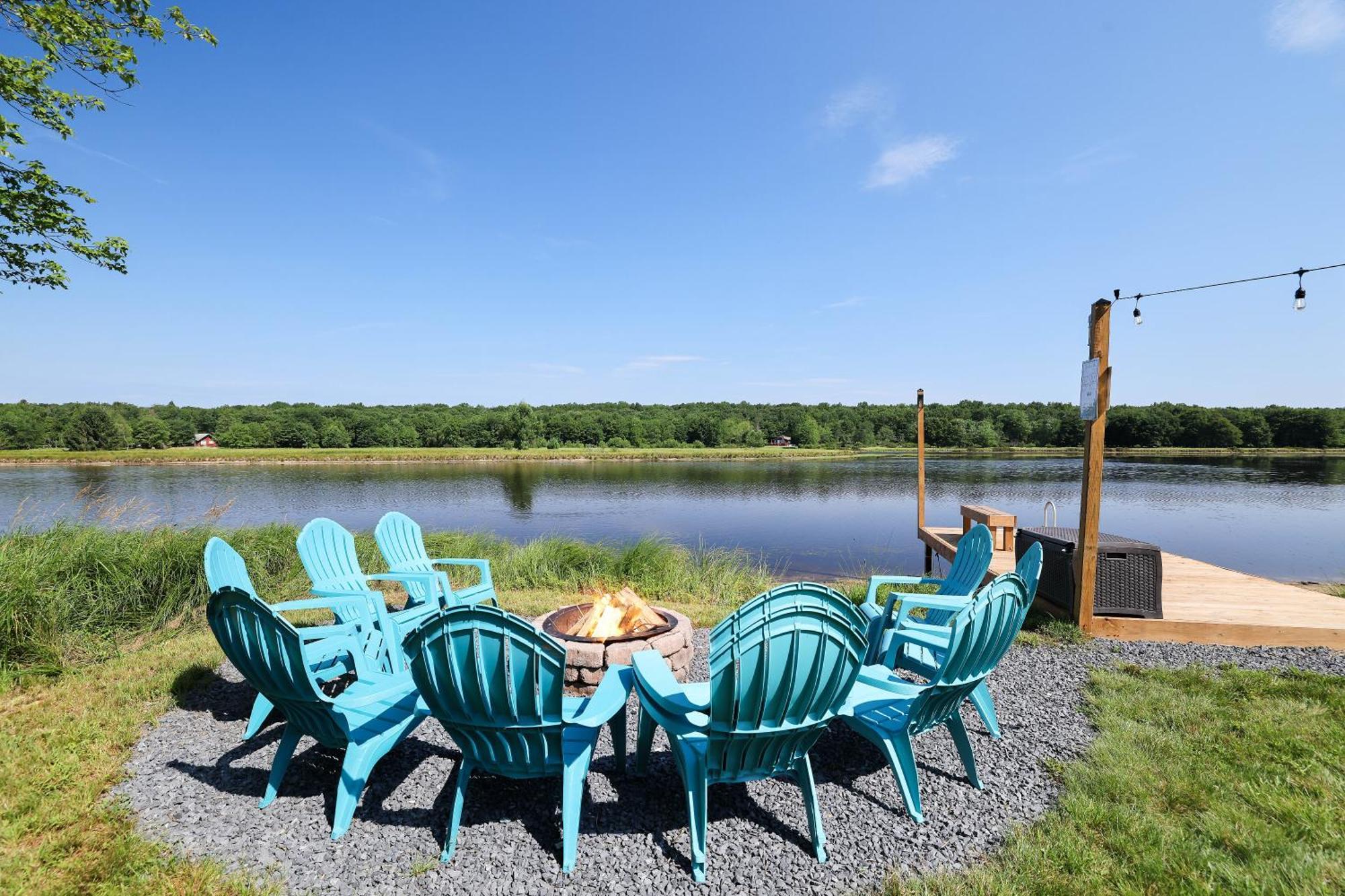 Poconos Brand New Lakefront Oasis 1 Acre, Hottub Gameroom Firepits Talk About Privacy